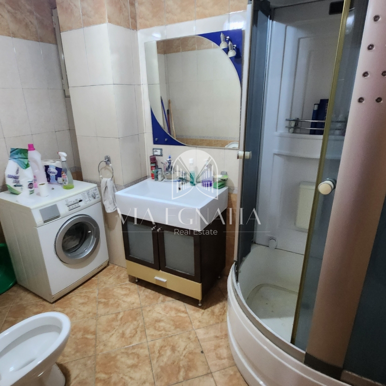 SHITET 2+1 PRANE FLAGSHIP CENTER