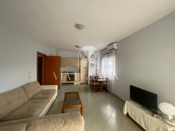 SHITET APARTAMENT 1+1 TEK SHKEMBI KAVAJES
