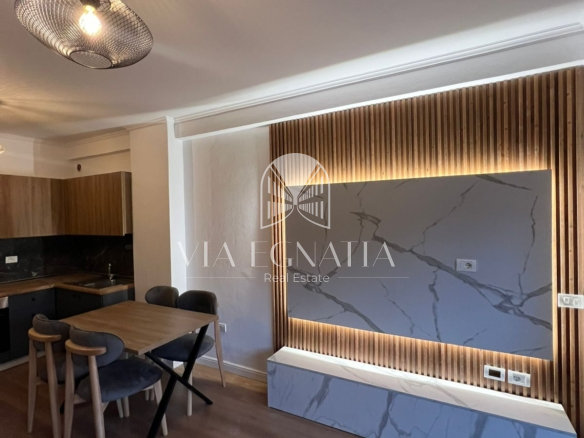SHITET APARTAMENT 1+1 TEK SHKEMBI KAVAJES