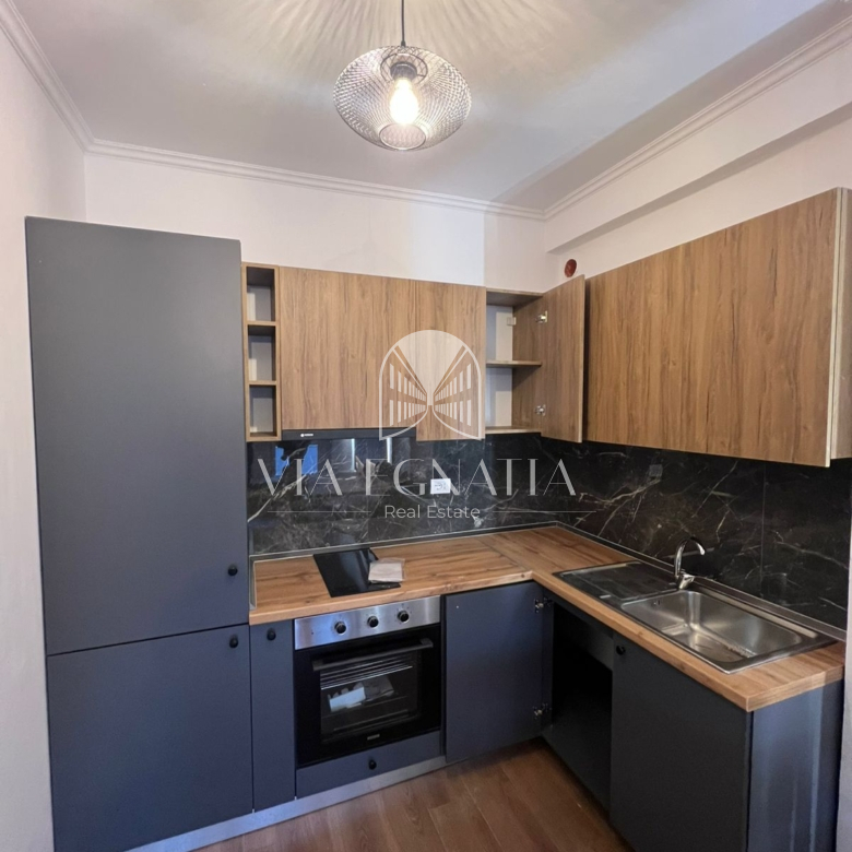 SHITET APARTAMENT 1+1 TEK SHKEMBI KAVAJES