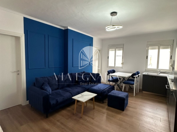 SHITET APARTAMENT 2+1 TEK SHKEMBI KAVAJES
