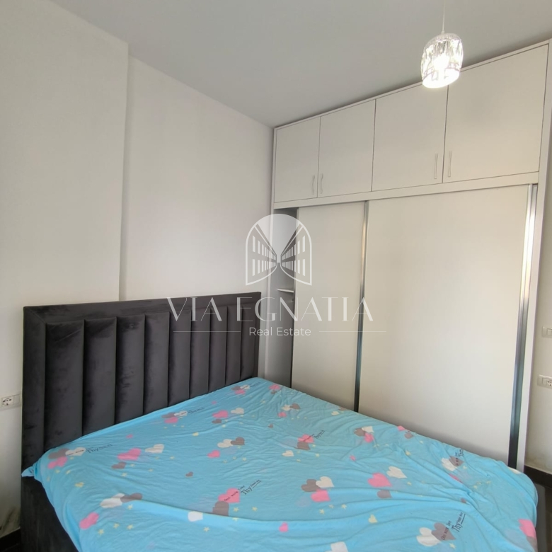 JEPET ME QERA APARTAMENT NE PLAZH DURRES