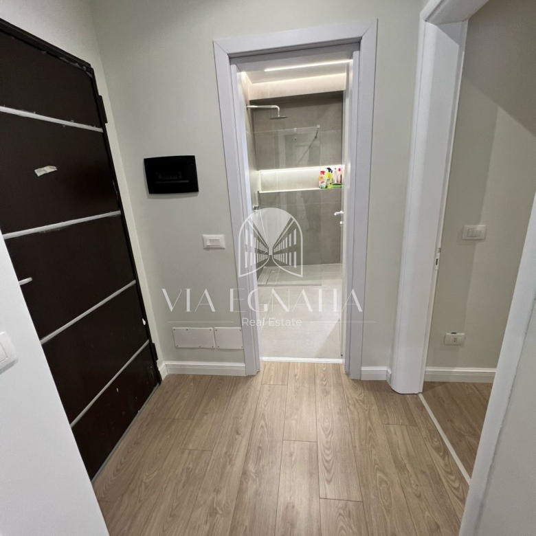 JEPET ME QERA APARTAMENT 2+1 TEK VILA ZOGUT DURRES