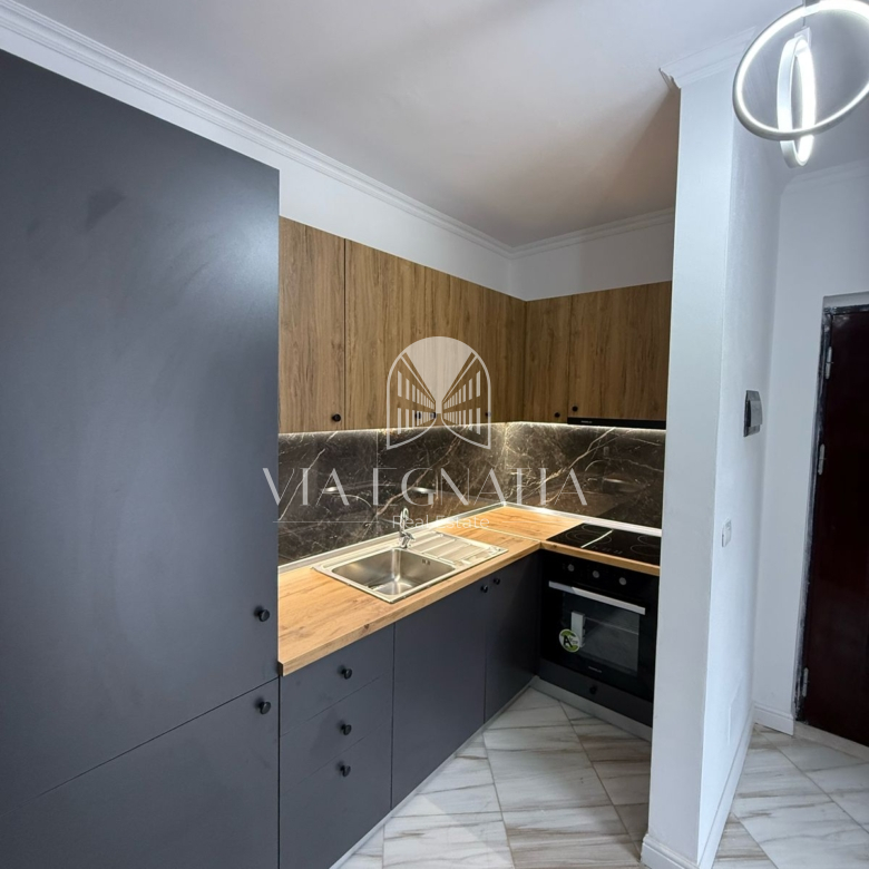 SHITET APARTAMENT 1+1 TE SHKEMBI KAVAJES