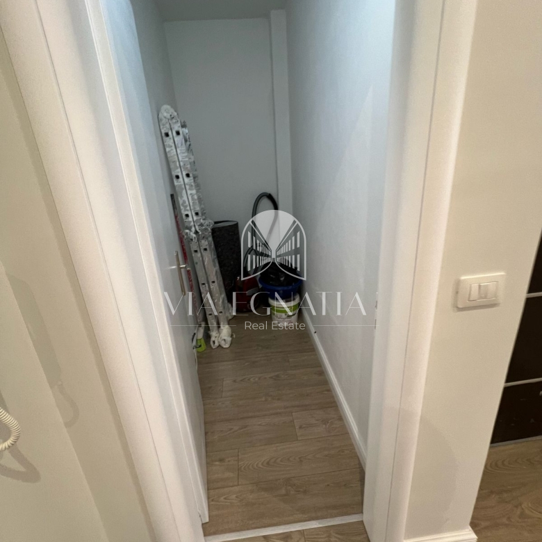 JEPET ME QERA APARTAMENT 2+1 TEK VILA ZOGUT DURRES