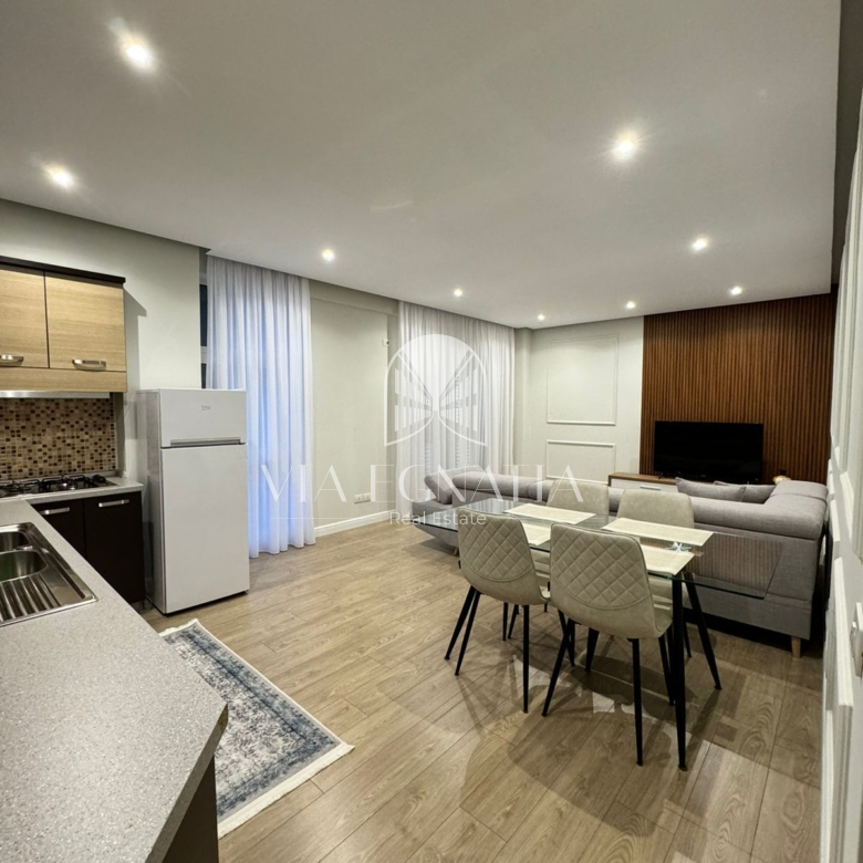 JEPET ME QERA APARTAMENT 2+1 TEK VILA ZOGUT DURRES