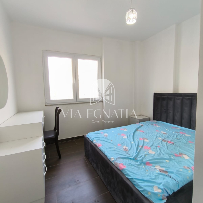 JEPET ME QERA APARTAMENT NE PLAZH DURRES