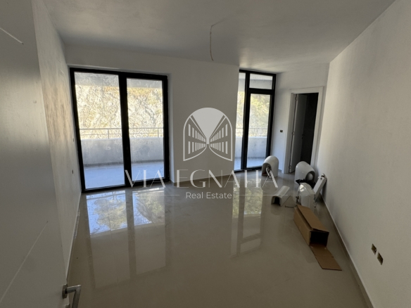 SHITET 2+1 PAMJE DETI NE WHITE HILL RESIDENCE CURRILA