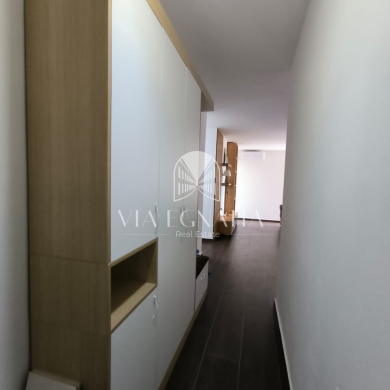 JEPET ME QERA APARTAMENT NE PLAZH DURRES
