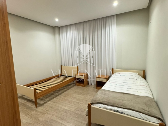 JEPET ME QERA APARTAMENT 2+1 TEK VILA ZOGUT DURRES