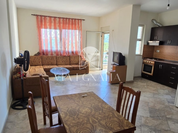 SHITET APARTAMENT 1+1 TEK SHKEMBI KAVAJES
