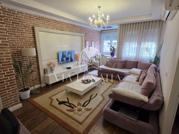 SHITET APARTAMENT 2+1 TEK GJYKATA DURRES