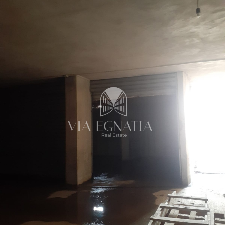 SHITET GARAZHD TEK ZONA E SPITALIT DURRES