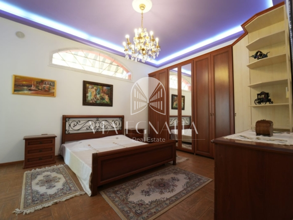JEPET ME QERA APARTAMENT TEK ISH RAJONI POLICISE DURRES