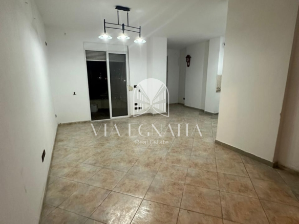 SHITET APARTAMENT TEK LAGJIA 17 DURRES