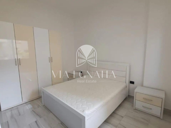SHITET APARTAMENT TEK SHKEMBI KAVAJES