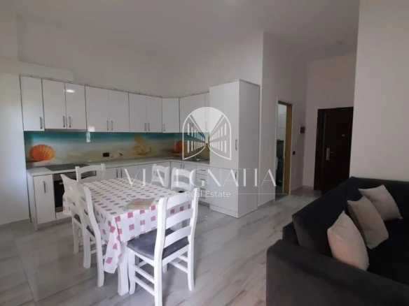 SHITET APARTAMENT TEK SHKEMBI KAVAJES