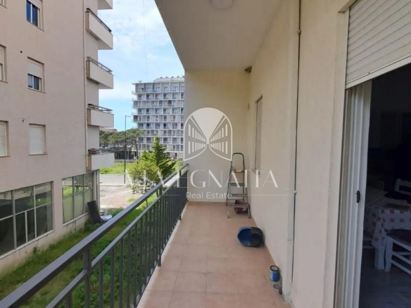 SHITET APARTAMENT TEK SHKEMBI KAVAJES