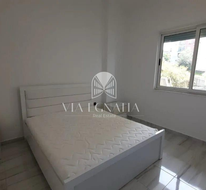 SHITET APARTAMENT TEK SHKEMBI KAVAJES