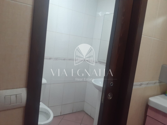 SHITET RESTORANT TEK LAGJIA 17