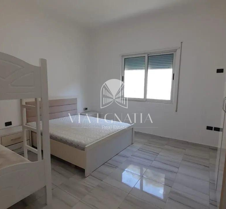 SHITET APARTAMENT TEK SHKEMBI KAVAJES