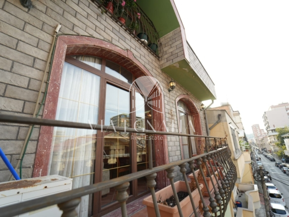 JEPET ME QERA APARTAMENT TEK ISH RAJONI POLICISE DURRES