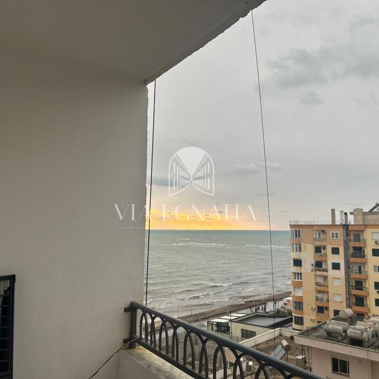 JEPET ME QERA APARTAMENT NE VOLLGA