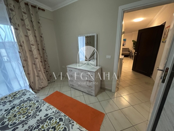JEPET ME QERA APARTAMENT NE VOLLGA