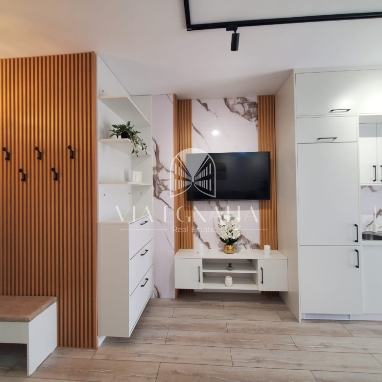 SHITET APARTAMENT 1+1 TEK RROTA KUQE DURRES