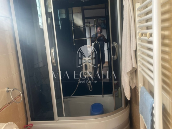 JEPET ME QIRA APARTAMENT QENDER DURRES