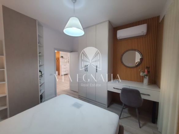 SHITET APARTAMENT 1+1 TEK RROTA KUQE DURRES