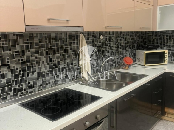 JEPET ME QIRA APARTAMENT QENDER DURRES