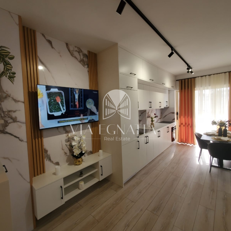 SHITET APARTAMENT 1+1 TEK RROTA KUQE DURRES