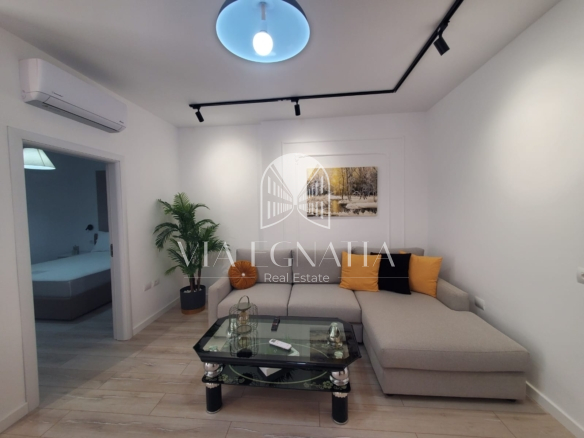 SHITET APARTAMENT 1+1 TEK RROTA KUQE DURRES