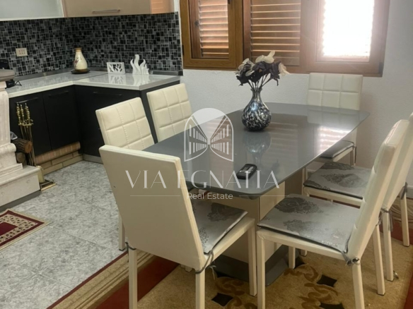 JEPET ME QIRA APARTAMENT QENDER DURRES