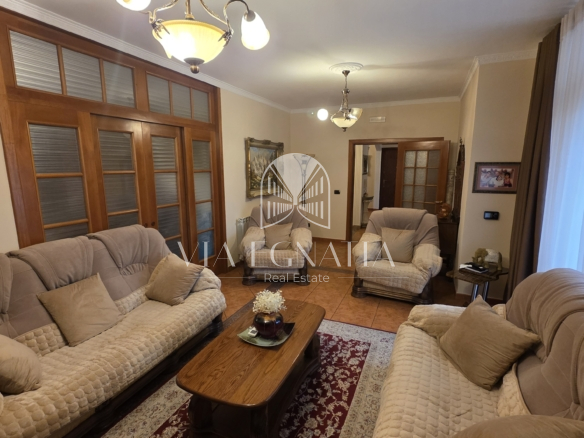 APARTAMENT 3+1 NË SHITJE – KATI I 6, ME ASHENSOR