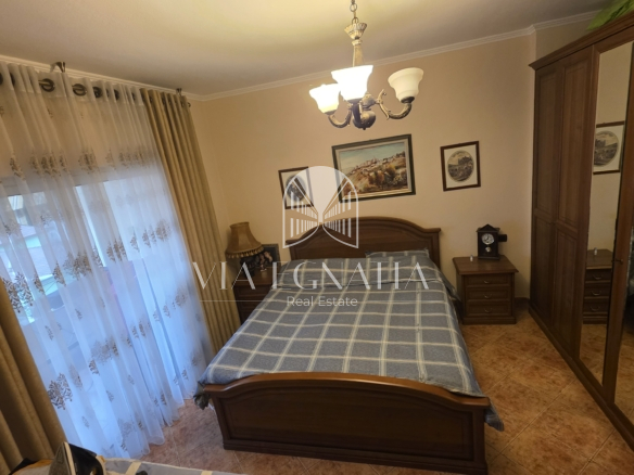 APARTAMENT 3+1 NË SHITJE – KATI I 6, ME ASHENSOR