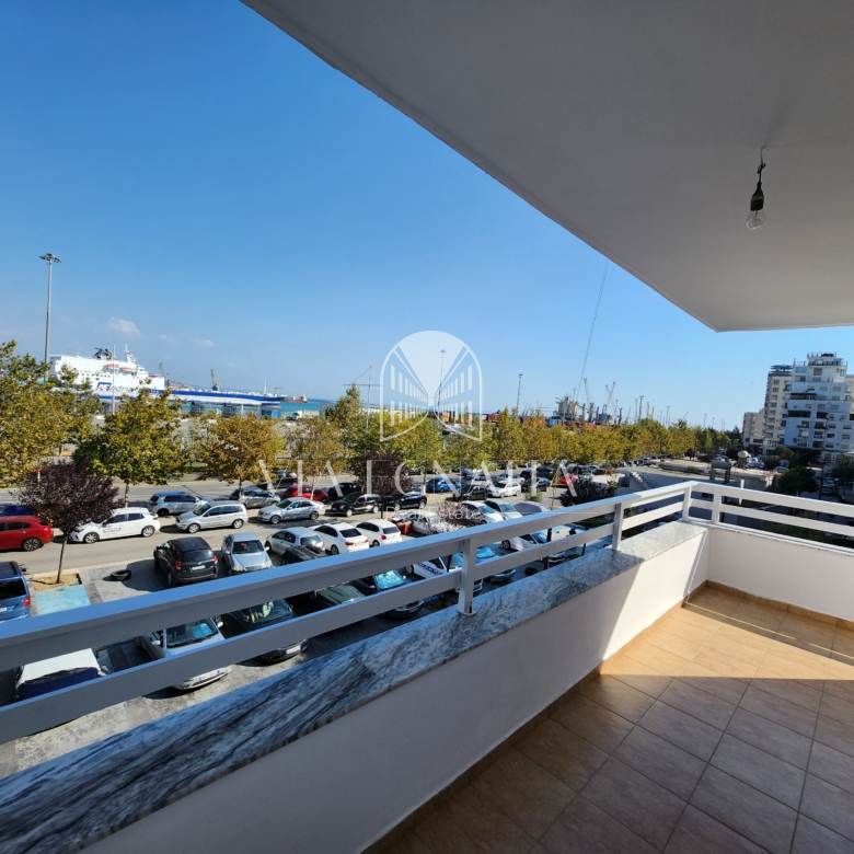 JEPET ME QERA APARTAMENT 2+1 – PAMJE NGA DETI