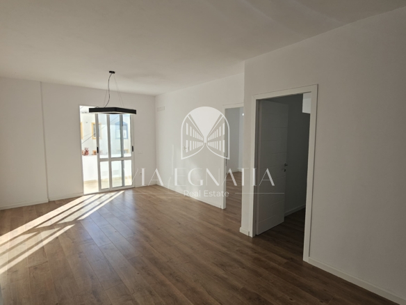 SHITET APARTAMENT 2+1 – PRANË SPITALIT RAJONAL, DURRËS