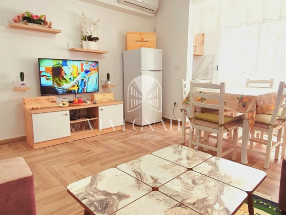 JEPET ME QIRA APARTAMENT 2+1 – TOTALISHT I MOBILUAR