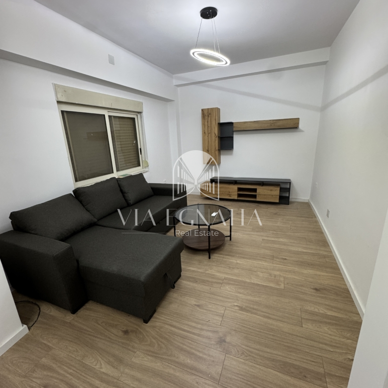 JEPET ME QIRA APARTAMENT 2+1 – QENDËR