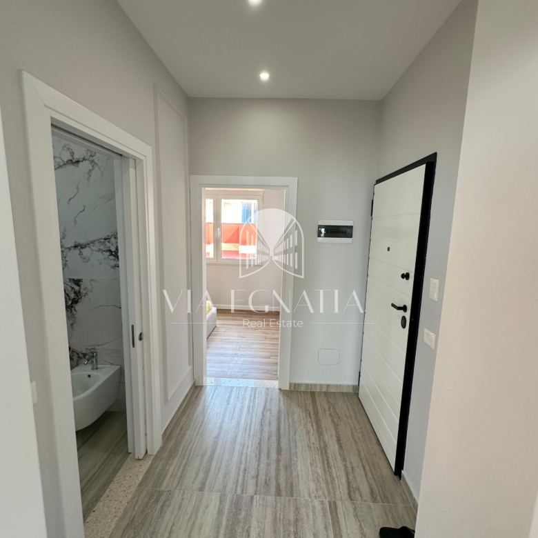 SHITET APARTAMENT 1+1 | VIJË E PARË ME DETIN | PAMJE PANORAMIKE.