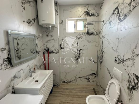 SHITET APARTAMENT 1+1 | VIJË E PARË ME DETIN | PAMJE PANORAMIKE.