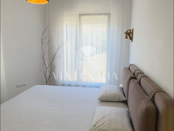 APARTAMENT 2+1 ME QIRA PRANË XHAMISË, DURRËS