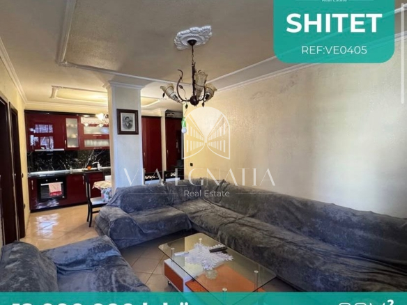 Shitet apartament 2+1 në kompleksin Alb Adriatik, Golem.