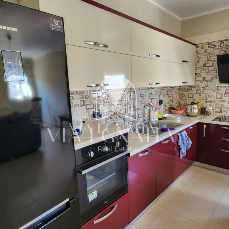 Jepet me qera apartament 2+1
