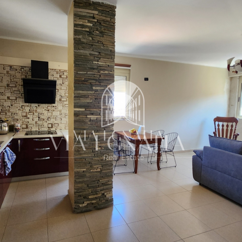 Jepet me qera apartament 2+1