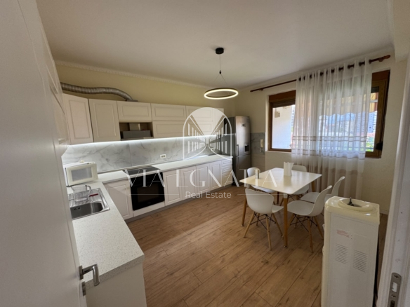 APARTAMENT 2+1 ME QIRA – SEFER EFENDIU, DURRËS