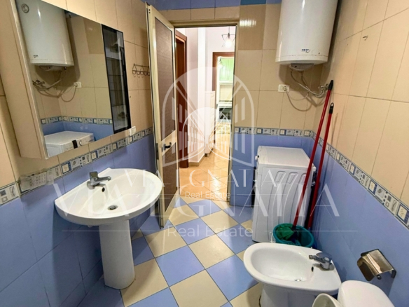 SHITET APARTAMENT 1+1, KOMPLEKSI ALB ADRIATIK – GOLEM