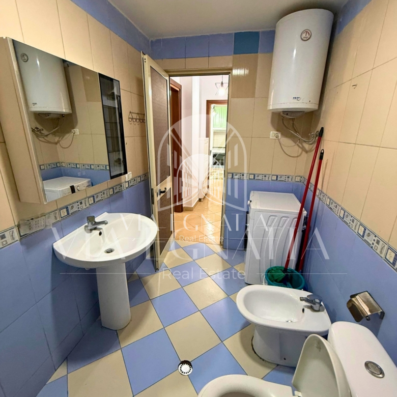 SHITET APARTAMENT 1+1, KOMPLEKSI ALB ADRIATIK – GOLEM